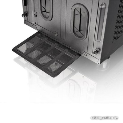 Корпус Thermaltake Core X71 Tempered Glass Edition [CA-1F8-00M1WN-02]  купить в интернет-магазине X-core.by